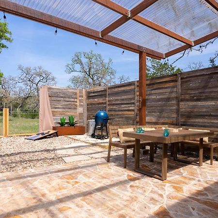 Romantic Tiny Luxury Retreat W Heated Pool, Sauna N Outdoor Shower In Wimberley 10 Acres Ngoại thất bức ảnh